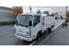 この度は当店のお車をご覧になっていただき、誠にありがとうございます。じっくり現車確認して頂けるよう、ご準備を致します！ 2