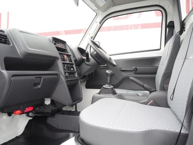 KCエアコン・パワステ 4WD メーカー保証・純正ラジオ・オートライト・横滑り防止・レべライザー・WエアB・ABS・AC・PS(21枚目)