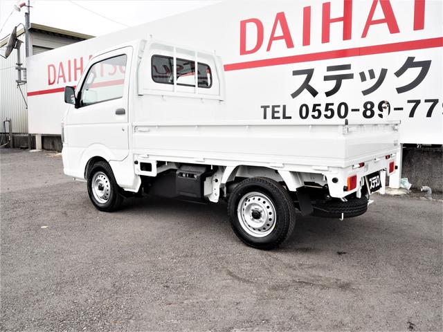 KCエアコン・パワステ 4WD メーカー保証・純正ラジオ・レべライザー・オートライト・横滑り防止・ABS・WエアB・・AC・PS(7枚目)
