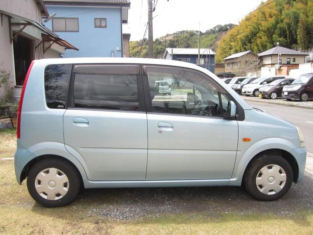 ムーヴ Ｌ　修復歴なし　走行７万キロ　車検７年７月　禁煙車　５速マニュアル車　キーレス　ＣＤ　エアコン　パワステ　パワーウィンド　ダブルエアバック（8枚目）