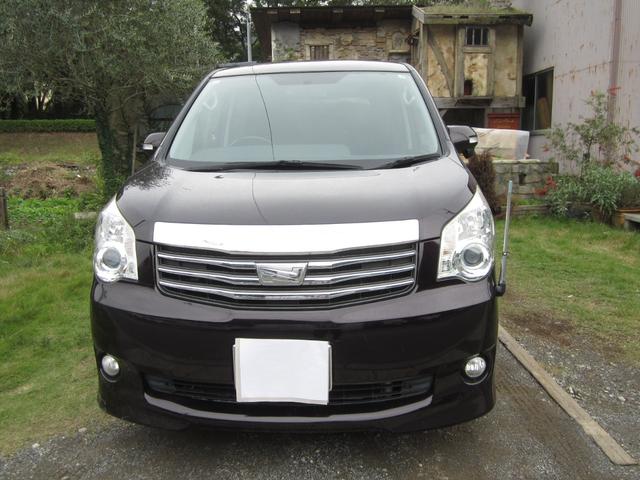 ノア X Gエディション 禁煙車 7人乗り ナビ TV リアモニター ETC Bカメラ 車検令和8年11月(3枚目)