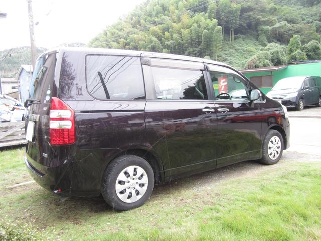 ノア X Gエディション 禁煙車 7人乗り ナビ TV リアモニター ETC Bカメラ 車検令和8年11月(8枚目)