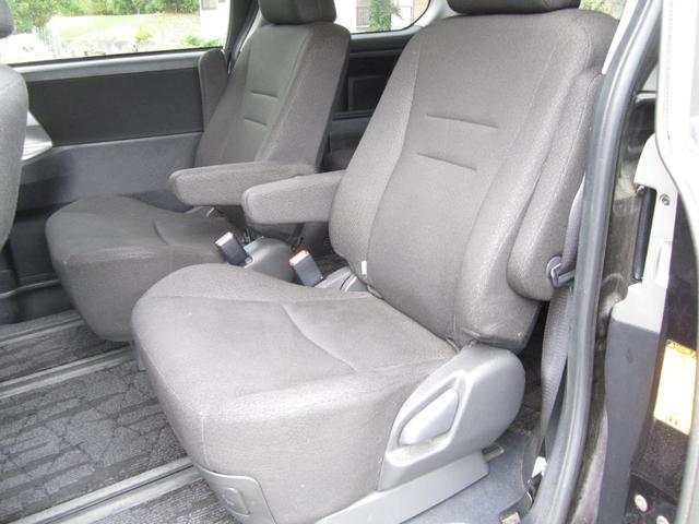 ノア X Gエディション 禁煙車 7人乗り ナビ TV リアモニター ETC Bカメラ 車検令和8年11月(12枚目)