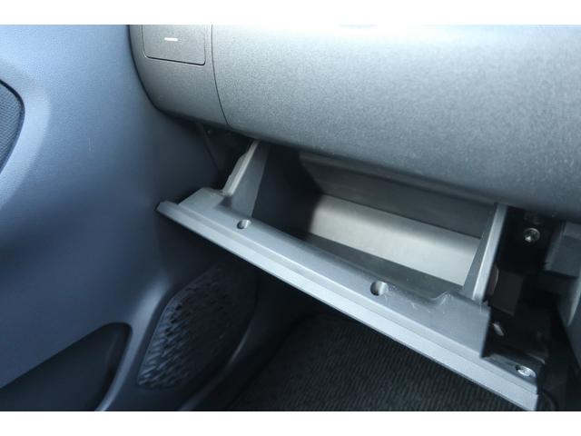 ステラ カスタムＲ　スマートアシスト　ＬＥＤライト＆フォグ　フルセグＳＤナビ　Ｂｌｕｅｔｏｏｔｈ　全方位モニター　ＥＴＣ　運転席シートヒーター　アイドリングストップ　スマートアシスト　純正アルミ　スマートキー　ＵＳＢソケット　禁煙車（27枚目）