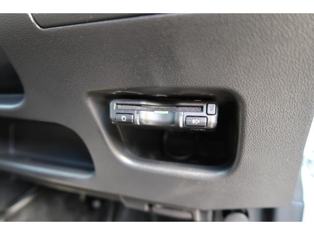 ステラ カスタムＲ　スマートアシスト　ＬＥＤライト＆フォグ　フルセグＳＤナビ　Ｂｌｕｅｔｏｏｔｈ　全方位モニター　ＥＴＣ　運転席シートヒーター　アイドリングストップ　スマートアシスト　純正アルミ　スマートキー　ＵＳＢソケット　禁煙車（39枚目）