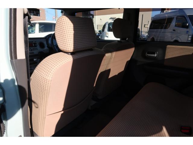 アルトラパン リミテッド　ホワイトルーフ＆アンダースポイラー　スマートキー　プッシュスタート　ＣＤ　電動格納ミラー　ベンチシート　ＣＶＴ　運転席シートヒーター　ビルトインＥＴＣ（6枚目）