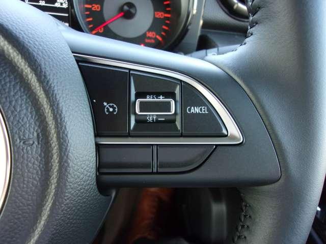 ジムニー ６６０　ＸＣ　４ＷＤ　インタークーラーターボ　デュアルセンサー　デュアルセンサーブレーキＳ　Ｗエアバッグ　ＡＵＴＯエアコン　パワーウィンドゥ　スマキー　アクティブクルーズコントロール　ＬＤＡ　運転席エアバッグ　ＬＥＤへッドライト　アルミ　キーフリーシステム　ＰＳ（12枚目）