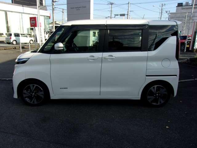 ルークス 660 ハイウェイスターGターボ 純正9インチメモリーナビ 快適パックA 助手席エアバッグ アイドリングストップ機能 両側電動スライドドア インテリキ- レーンキープ LEDヘッドランプ ETC ドライブレコーダー バックモニター キーフリー アルミホイール ABS(19枚目)