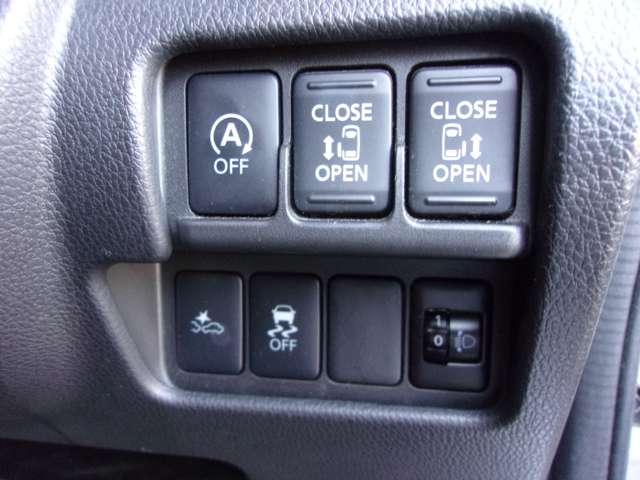 エマ-ジェンシ-ブレ-キ、ＶＤＣ、踏み間違い防止アシスト付き。