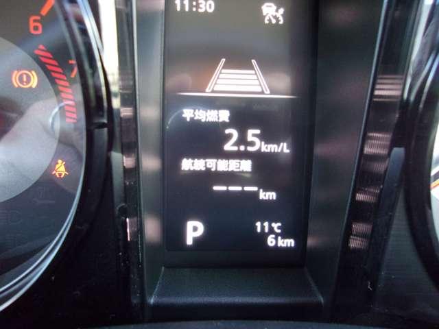 ジムニーシエラ １．５　ＪＣ　４ＷＤ　登録済み車スズキＣｏｎｎｅｃｔ　追突軽減ブレーキ　アイドリングＳ　スマートエントリー　車線逸脱警報装置　ダブルエアバッグ　キーレスエントリー　パワーステアリング　オートクルーズコントロール　ＬＥＤへッドライト　ＰＷ　ＡＡＣ　ＡＢＳ　パートタイム４ＷＤ（16枚目）