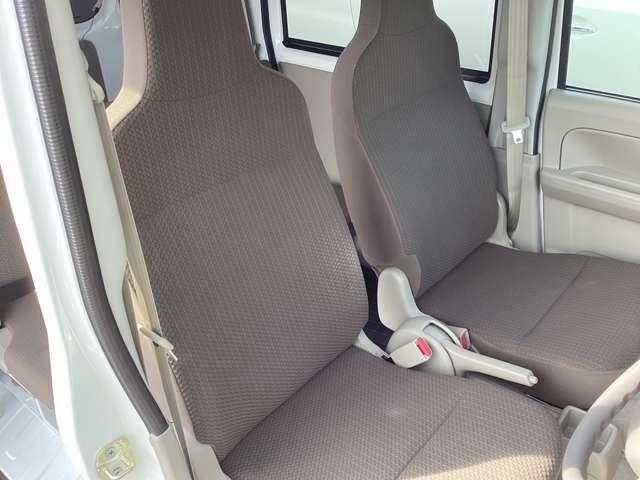 ＮＶ１００クリッパーバン ６６０　ＤＸ　ハイルーフ　５ＡＧＳ車　衝突軽減ブレーキ　障害物ソナー　オートラ　キーレスキー　パワーウィンドー　パワステ付き　運転席エアバック　エアコン　整備記録簿　インテリジェントエマージェンシーブレーキ（5枚目）