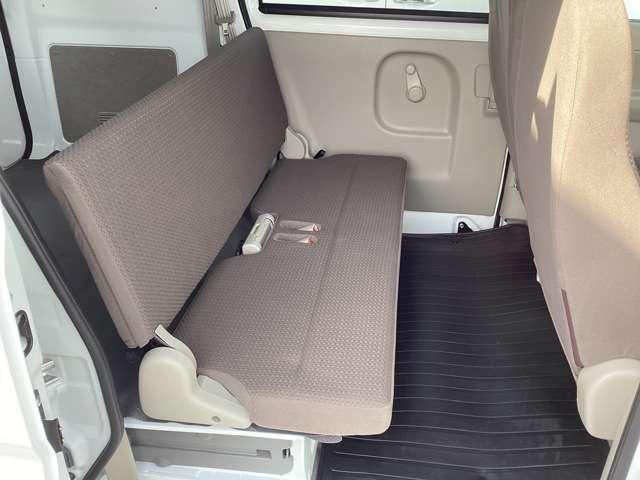 ＮＶ１００クリッパーバン ６６０　ＤＸ　ハイルーフ　５ＡＧＳ車　衝突軽減ブレーキ　障害物ソナー　オートラ　キーレスキー　パワーウィンドー　パワステ付き　運転席エアバック　エアコン　整備記録簿　インテリジェントエマージェンシーブレーキ（15枚目）