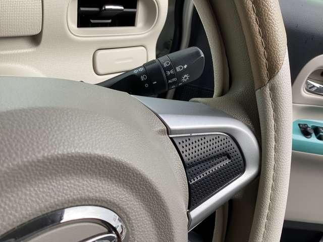 ムーヴキャンバス 660 X リミテッド メイクアップ SAII 360度モニター 社外ナビ・TV 両側パワー アイドルストップ 運転席助手席エアバッグ ナビTV キーフリーシステム ワンセグTV オートエアコン スマートキー ETC パワーウィンドウ メモリーナビ PS エアバッグ バックモニター付き 全周囲(9枚目)