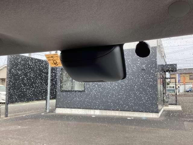 ムーヴキャンバス 660 X リミテッド メイクアップ SAII 360度モニター 社外ナビ・TV 両側パワー アイドルストップ 運転席助手席エアバッグ ナビTV キーフリーシステム ワンセグTV オートエアコン スマートキー ETC パワーウィンドウ メモリーナビ PS エアバッグ バックモニター付き 全周囲(12枚目)