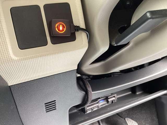 ムーヴキャンバス 660 X リミテッド メイクアップ SAII 360度モニター 社外ナビ・TV 両側パワー アイドルストップ 運転席助手席エアバッグ ナビTV キーフリーシステム ワンセグTV オートエアコン スマートキー ETC パワーウィンドウ メモリーナビ PS エアバッグ バックモニター付き 全周囲(17枚目)