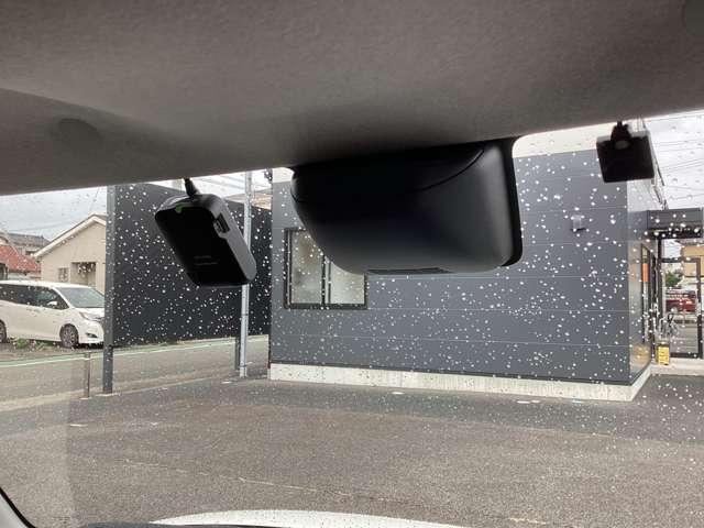 ムーヴキャンバス 660 G メイクアップ SAII 両側パワースライド LEDヘッドランプ バ 両側自動スライドドア ナビ&TV 衝突回避支援 リアカメラ ワンセグTV AAC キーフリーキー プッシュスタートスマートキー LED Wエアバック パワステ パワーウインドウ ドラレコ メモリーナビ(16枚目)