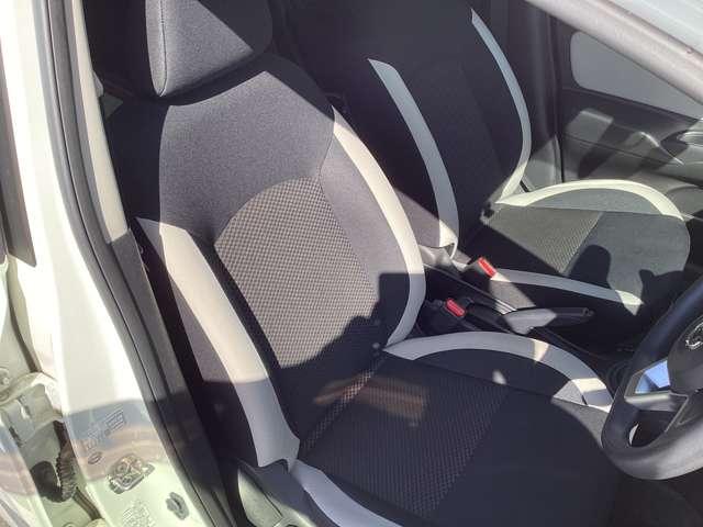 ノート 1.2 X 前後障害物ソナー踏み違い 純正ナビ・TV レーダーブレーキサポート Dレコ スマトキー キーレス 運転席助手席エアバッグ ナビTV ワンセグ バックカメラ エアコン パワーウィンドウ パワーステアリング レーンアシスト ABS メモリーナビ(5枚目)