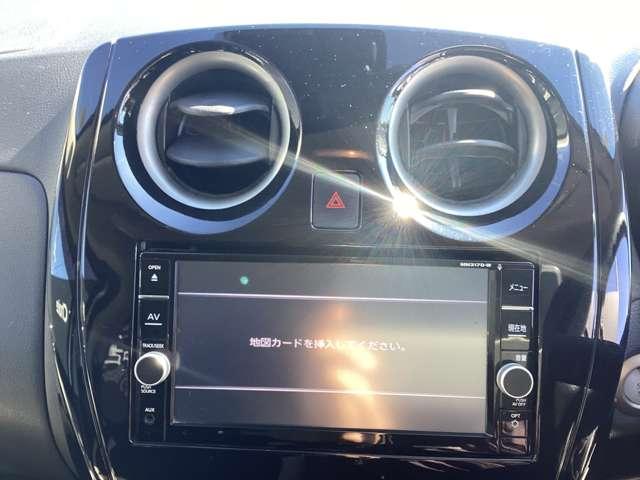 ノート １．２　ｅ－ＰＯＷＥＲ　Ｘ　エマブレ＆前後障害物ソナー　３６０°カメラ　Ｒカメラ　運転席助手席エアバック　レーンキープ　ＡＵＴＯエアコン　ナビＴＶ　ＡＷ　運転席エアバッグ　キーレスエントリー　ＥＴＣ車載器　パワーウィンドウ　パワステ　メモリーナビ　ＡＢＳ（12枚目）