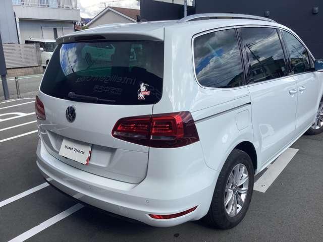 シャラン TSI コンフォートライン 1.4Lターボエンジン スマートエントリー ワンオーナー バックカメラ 衝突軽減ブレーキ(2枚目)