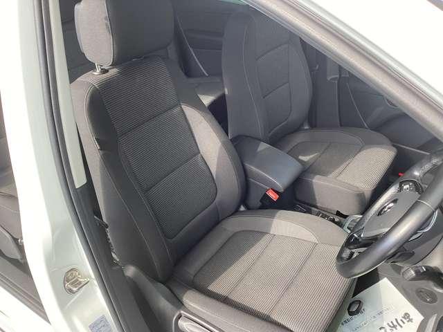 シャラン TSI コンフォートライン 1.4Lターボエンジン スマートエントリー ワンオーナー バックカメラ 衝突軽減ブレーキ(5枚目)