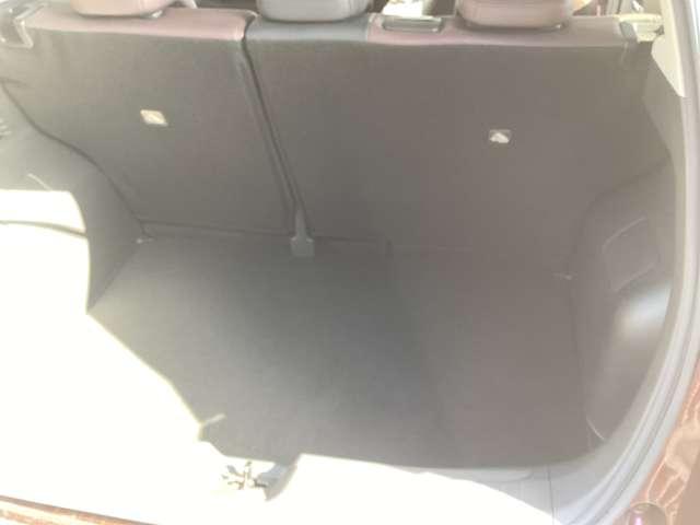 オーラ １．２　Ｇ　アラウンドビューＭ＆スマミラ　自動（被害軽減）ブレーキ　ＬＥＤ　ＬＫＡ　ＥＴＣ　ドライブレコーダー　カーテンエアバッグ　アルミホイール　インテリジェントキー　パワーウィンドウ　フルオートエアコン　キーレスエントリー　メモリーナビ（19枚目）