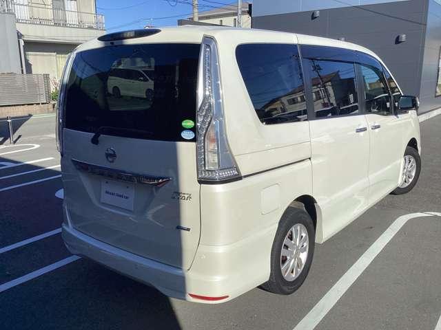 セレナ 2.0 ハイウェイスター Vセレクション+Safety アドバンストセーフティ パッケージ 4WD 衝突軽減ブレーキ&前後障害物 衝突被害軽減ブレーキ バックカメラ 全方位カメラ LEDヘッドライト レーンキープアシスト オートエアコン ETC クルーズコントロール 4WD スマートキー アイドリングストップ ナビTV(2枚目)