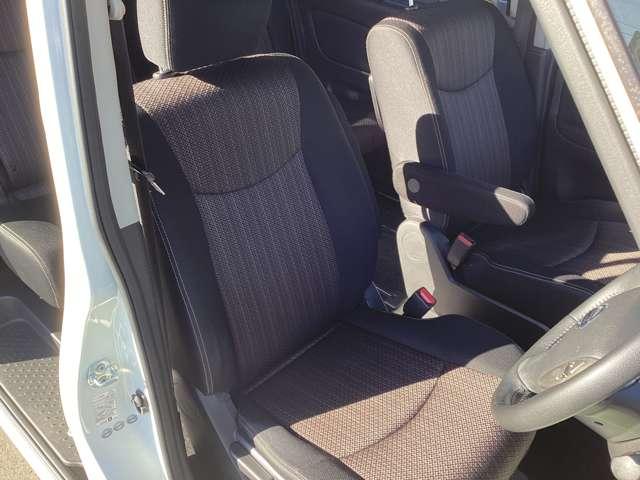 セレナ 2.0 ハイウェイスター Vセレクション+Safety アドバンストセーフティ パッケージ 4WD 衝突軽減ブレーキ&前後障害物 衝突被害軽減ブレーキ バックカメラ 全方位カメラ LEDヘッドライト レーンキープアシスト オートエアコン ETC クルーズコントロール 4WD スマートキー アイドリングストップ ナビTV(5枚目)