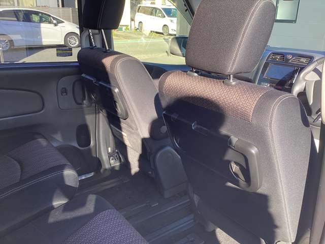 セレナ 2.0 ハイウェイスター Vセレクション+Safety アドバンストセーフティ パッケージ 4WD 衝突軽減ブレーキ&前後障害物 衝突被害軽減ブレーキ バックカメラ 全方位カメラ LEDヘッドライト レーンキープアシスト オートエアコン ETC クルーズコントロール 4WD スマートキー アイドリングストップ ナビTV(15枚目)