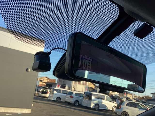 セレナ 1.2 e-POWER ハイウェイスター V 純正10インチモニターナビ・TV 360°カメラ エマジェンシーブレーキ スマキー バックカメラ LED レーンアシスト ETC ドラレコ サイドカーテンエアバック フルオートエアコン アルミホイール エアバック メモリーナビ ABS(15枚目)