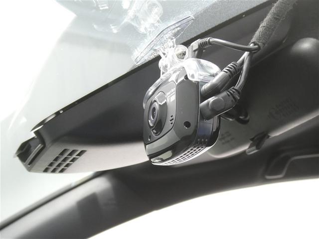 ヴォクシー ＺＳ　キラメキ　フルセグ　メモリーナビ　ＤＶＤ再生　後席モニター　バックカメラ　衝突被害軽減システム　ＥＴＣ　ドラレコ　両側電動スライド　ＬＥＤヘッドランプ　乗車定員７人　３列シート　アイドリングストップ（17枚目）