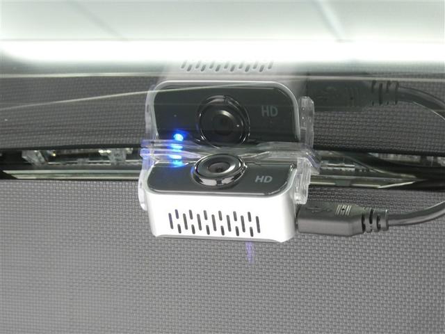 ヴォクシー ＺＳ　キラメキ　フルセグ　メモリーナビ　ＤＶＤ再生　後席モニター　バックカメラ　衝突被害軽減システム　ＥＴＣ　ドラレコ　両側電動スライド　ＬＥＤヘッドランプ　乗車定員７人　３列シート　アイドリングストップ（18枚目）