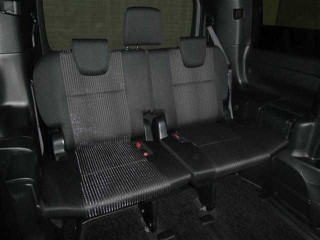 ヴォクシー ＺＳ　キラメキ　フルセグ　メモリーナビ　ＤＶＤ再生　後席モニター　バックカメラ　衝突被害軽減システム　ＥＴＣ　ドラレコ　両側電動スライド　ＬＥＤヘッドランプ　乗車定員７人　３列シート　アイドリングストップ（23枚目）