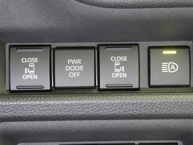 シエンタ ハイブリッドＺ　フルセグ　メモリーナビ　ミュージックプレイヤー接続可　バックカメラ　衝突被害軽減システム　ＥＴＣ　ドラレコ　両側電動スライド　ＬＥＤヘッドランプ　ウオークスルー　乗車定員７人　３列シート（11枚目）