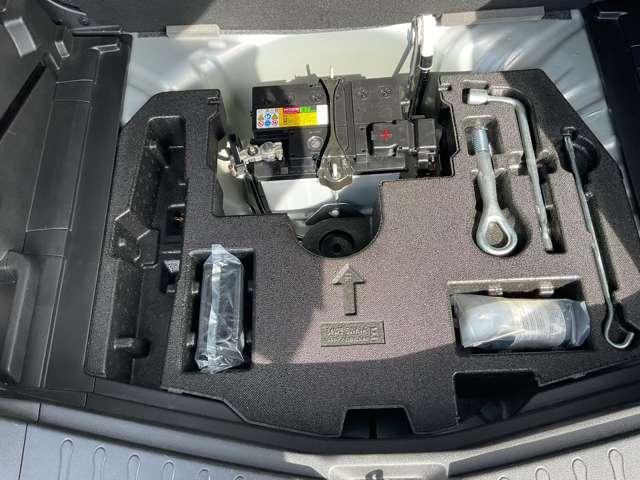 ノート ｅ－ＰＯＷＥＲ　アラウンドビューモニター／ＥＴＣ／ドライブレ　運転席助手席エアバック　レーンキープ　ＡＵＴＯエアコン　盗難防止システム　ナビＴＶ　運転席エアバッグ　キーレスエントリー　ドラレコ　ＥＴＣ車載器　アイドリングストップ　パワーウィンドウ　パワステ（23枚目）