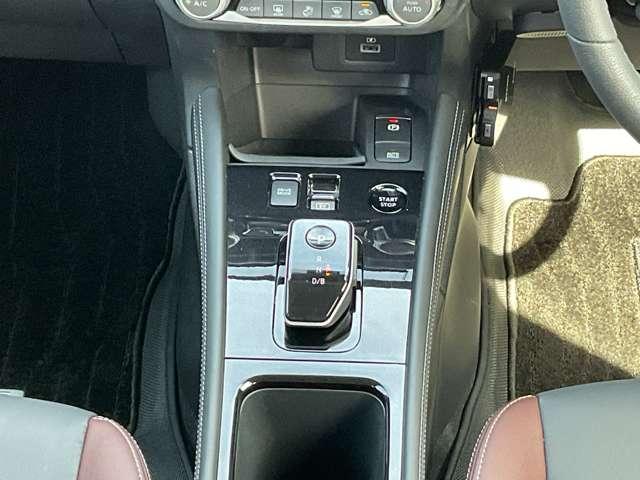 キックス ｅ－ＰＯＷＥＲ　アラウンドビューモニター／寒冷地仕様　クルコン　エマブレ　車線逸脱　セキュリティ　パワステ　エアコン　キーレス　パワーウィンドウ　ＡＢＳ　バックカメラ　アイドリングストップ（14枚目）