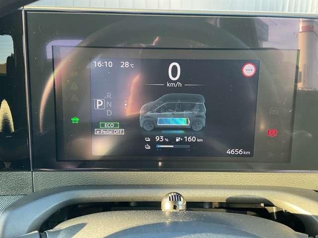 サクラ Ｘ　充電ケーブル／１２セグメント　運転席エアバック　ＡＡＣ　ＬＥＤヘッドランプ　スマートキー　レーンアシスト　盗難防止システム　キーレスエントリー　パワーステアリング　アルミホイール　ＡＢＳ　サイドカーテンエアバック　ワンセグ（14枚目）