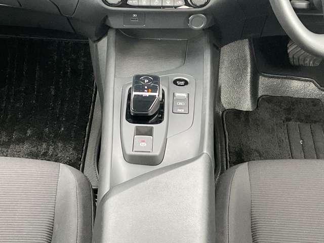ノート １．２　Ｓ　バックモニター　軽減ブレーキ　ＬＤＷ　バックカメラ　インテリキー　イモビライザー　ドライブレコーダー　ＥＴＣ　オートエアコン　サイドエアバッグ　パワーウインドウ　リモコンキー　Ｉ－ＳＴＯＰ　エアバッグ　ＡＢＳ（13枚目）