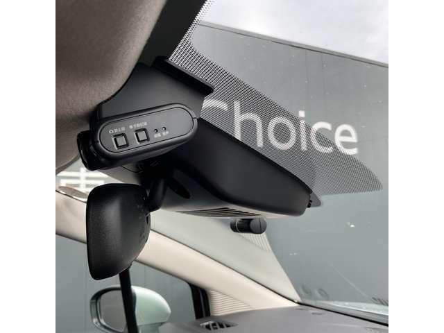 ノート S LEDヘッドランプ ドライブレコーダー 軽減ブレーキ ワンオーナー バックカメラ インテリキー LEDヘッド メモリーナビ 整備点検記録簿 オートエアコン サイドエアバッグ パワーウインドウ リモコンキー I-STOP ナビ エアバッグ(15枚目)