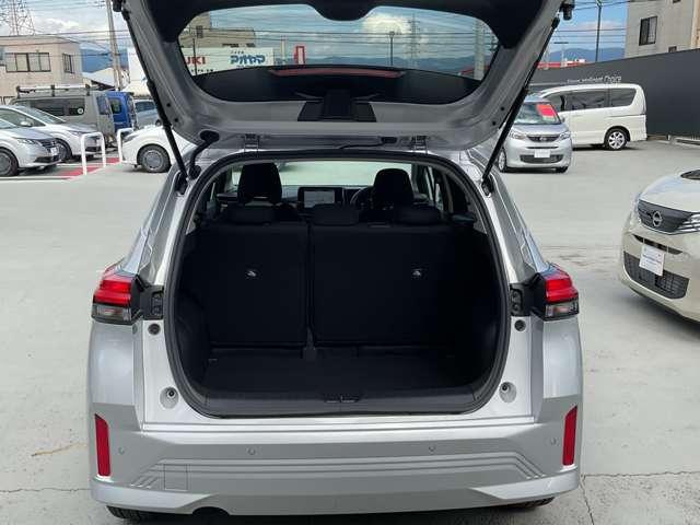 ノート 1.2 X アラウンドビューモニター・前後ドライブレ 衝突被害軽減ブレ-キ 全方位カメラ ETC付 禁煙車 LEDヘッドライト レーダークルーズ レーンアシスト インテリジェントキー ワンオーナー ドラレコ 整備記録簿 ワンセグTV TVナビ キーレス(18枚目)