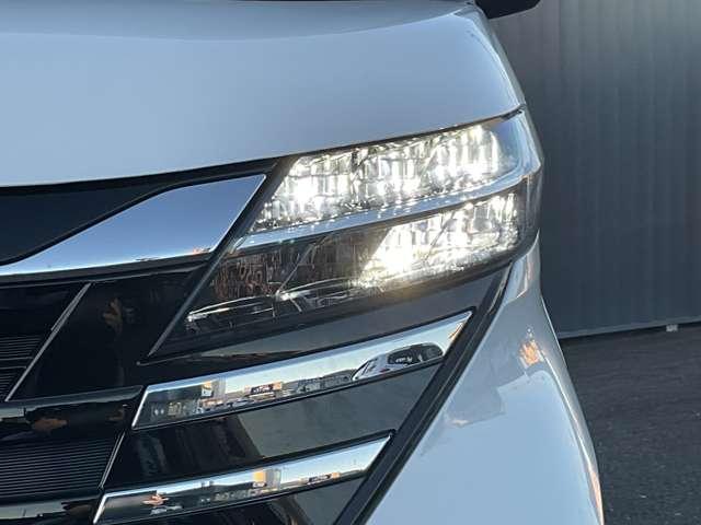 ルークス アラウンドビューモニター/ドライブレコー アイスト 衝突被害軽減ブレ-キ マルチビューカメラ 車線逸脱警報装置 LED スマートキー パワーウィンドウ カーテンエアバック ドライブレコーダー ナビTV バックカメラ パワステ オートエアコン(6枚目)