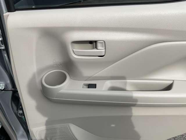 デイズ 660 S ドライブレコーダー バックカメラ 運転席エアバッグ 1オーナ ナビTV キーレスエントリーシステム 記録簿有り エアコン PW PS ワンセグTV ABS メモリーナビゲーション サポカー(16枚目)