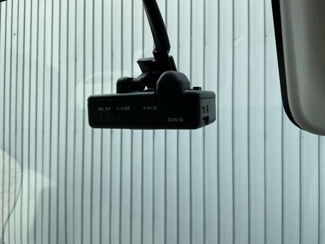 デイズルークス 660 X Vセレクション +SafetyII ドライブレコーダー RBS 全方位モニター バックカメラ パワステ 記録簿 ドラレコ パワーウィンドウ アイドリングストップ サイドモニター ABS エアバッグ メモリーナビ 両側スライド片側電動ドア Wエアバッグ(10枚目)