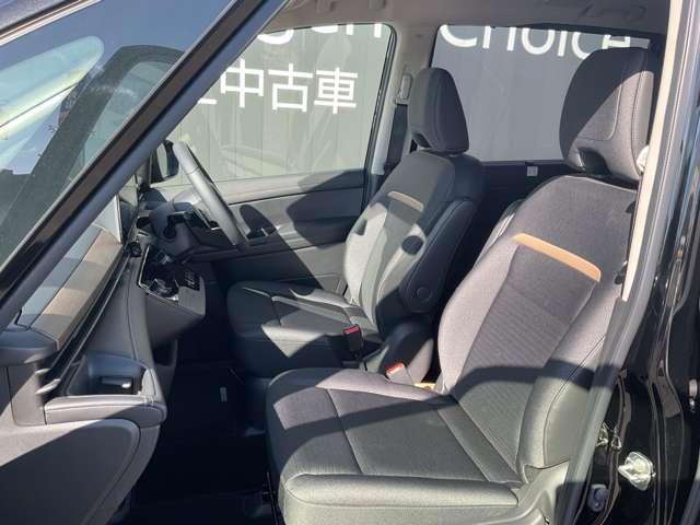 セレナ 2.0ハイウェイスターV アラウンドビューモニター W電動スライド レーダークルコン レーンアシスト LEDランプ 盗難防止システム ETC装備 カーテンエアバッグ アルミホイール キーフリー メモリ-ナビ ナビTV エアコン ドラレコ ワンセグTV(10枚目)