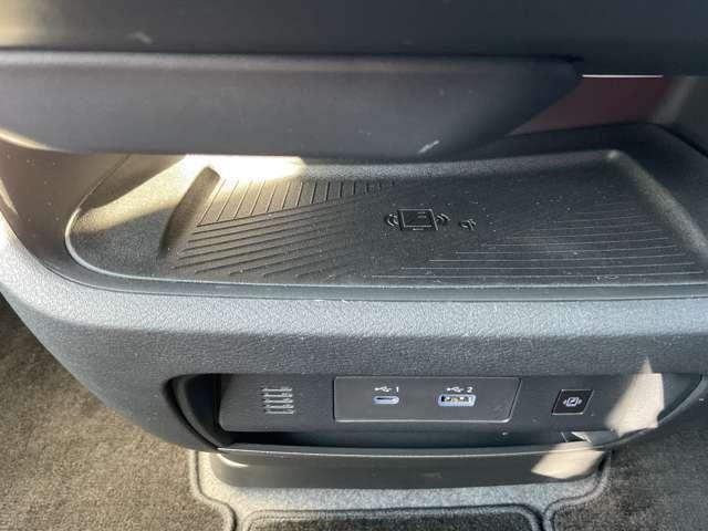 セレナ 2.0ハイウェイスターV アラウンドビューモニター W電動スライド レーダークルコン レーンアシスト LEDランプ 盗難防止システム ETC装備 カーテンエアバッグ アルミホイール キーフリー メモリ-ナビ ナビTV エアコン ドラレコ ワンセグTV(22枚目)