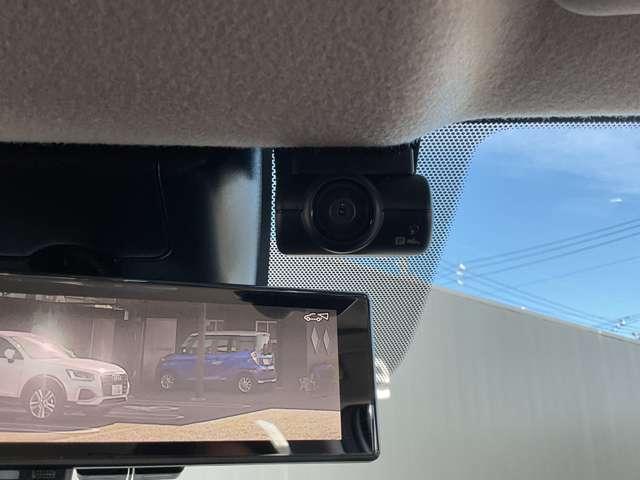 オーラ 1.2 G プロパイロット/アラウンドビューモニター/ 自動(被害軽減)ブレーキ LKA カーナビ ドライブレコーダー アルミホイール インテリジェントキー パワーウィンドウ ワンオーナー フルオートエアコン キーレスエントリー メモリーナビ 記録簿(19枚目)