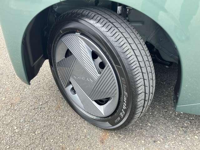 ルークス ６６０　Ｘ　アラウンドビューモニター／ドライブレコー　アラモニ　前後衝突軽減ブレーキ　車線逸脱防止　スマートキー　キーフリー　ドライブレコーダー　ｉ－ｓｔｏｐ　フルオートエアコン　パワーウインドウ　ＬＥＤ　バックカメラ　盗難防止　カーテンエアバッグ（7枚目）