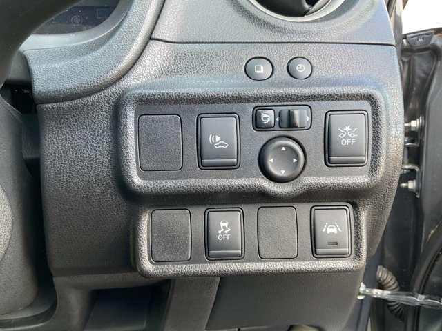 ノート １．２　ｅ－ＰＯＷＥＲ　Ｘ　ＬＥＤヘッドランプ　３６０°カメラ　記録簿付　Ｒカメラ　運転席助手席エアバック　ＡＵＴＯエアコン　１オーナー　ナビＴＶ　ＡＷ　サイドカメラ　運転席エアバッグ　キーレスエントリー　ＬＥＤヘッド　ドラレコ　ＥＴＣ車載器（10枚目）