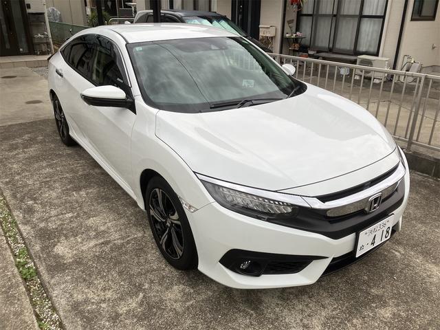 シビック セダン　ドライブレコーダー　ＥＴＣ　オートクルーズコントロール　バックカメラ　アルミホイール　ＬＥＤヘッドランプ　ＣＶＴ　シートヒーター　スマートキー　アイドリングストップ　電動格納ミラー　盗難防止システム（3枚目）