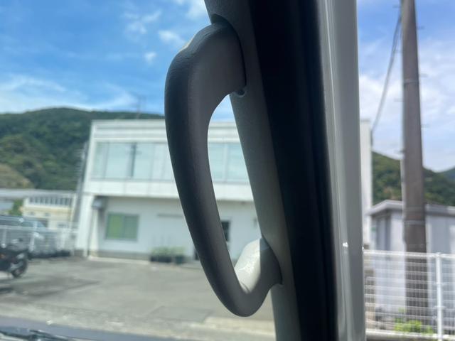 ハイエースバン スーパーＧＬ　ダークプライム　ワンオーナー（30枚目）
