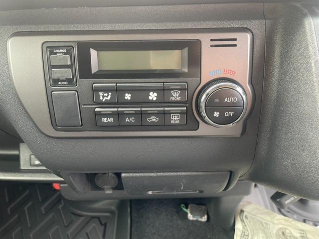 ハイエースバン スーパーＧＬ　ダークプライム　両側電動パワースライドドア（30枚目）